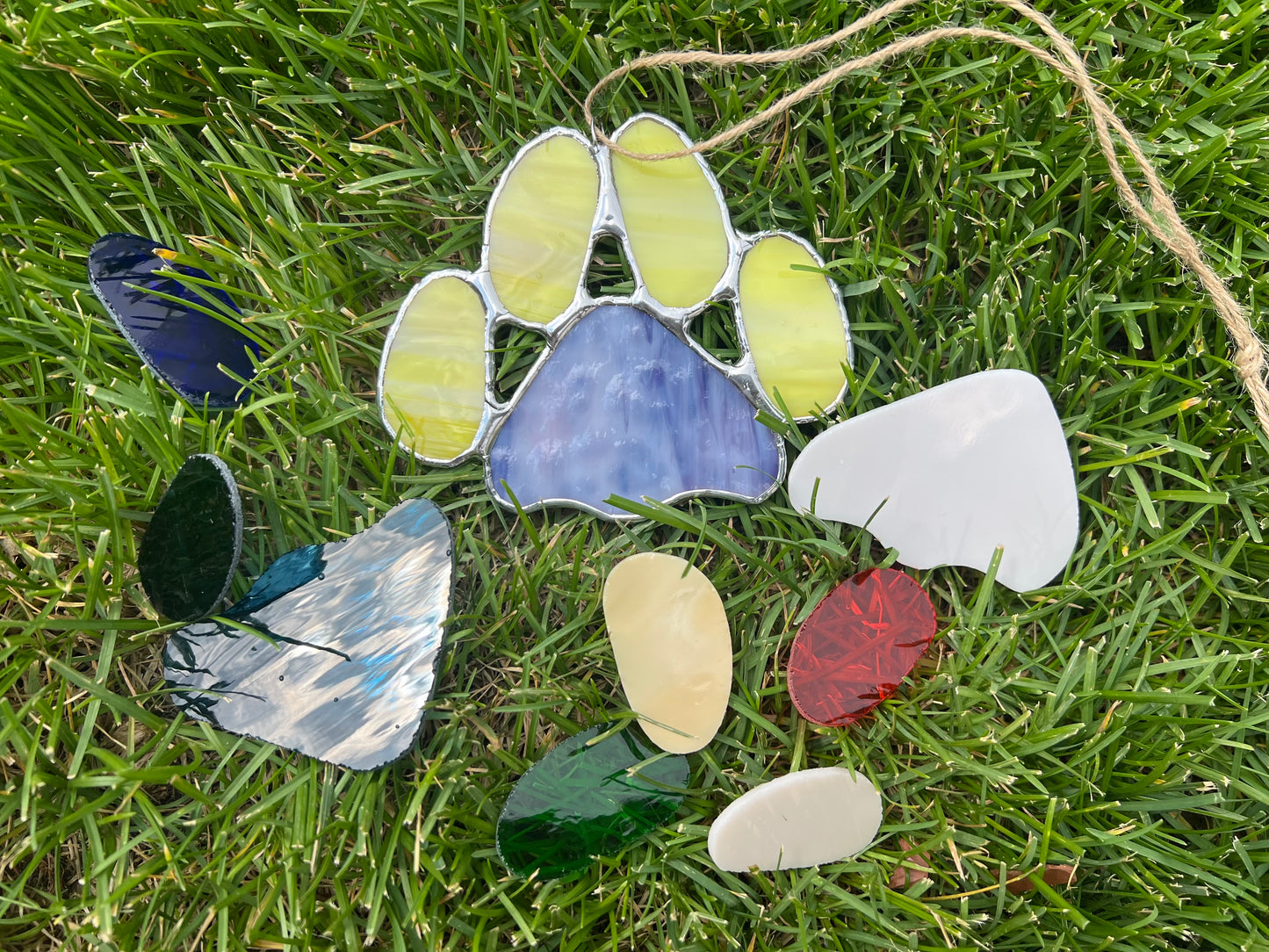 Paw Print Class @The Glassy Gardener’s Studio - fundraiser for Brittany Niemi Rescues