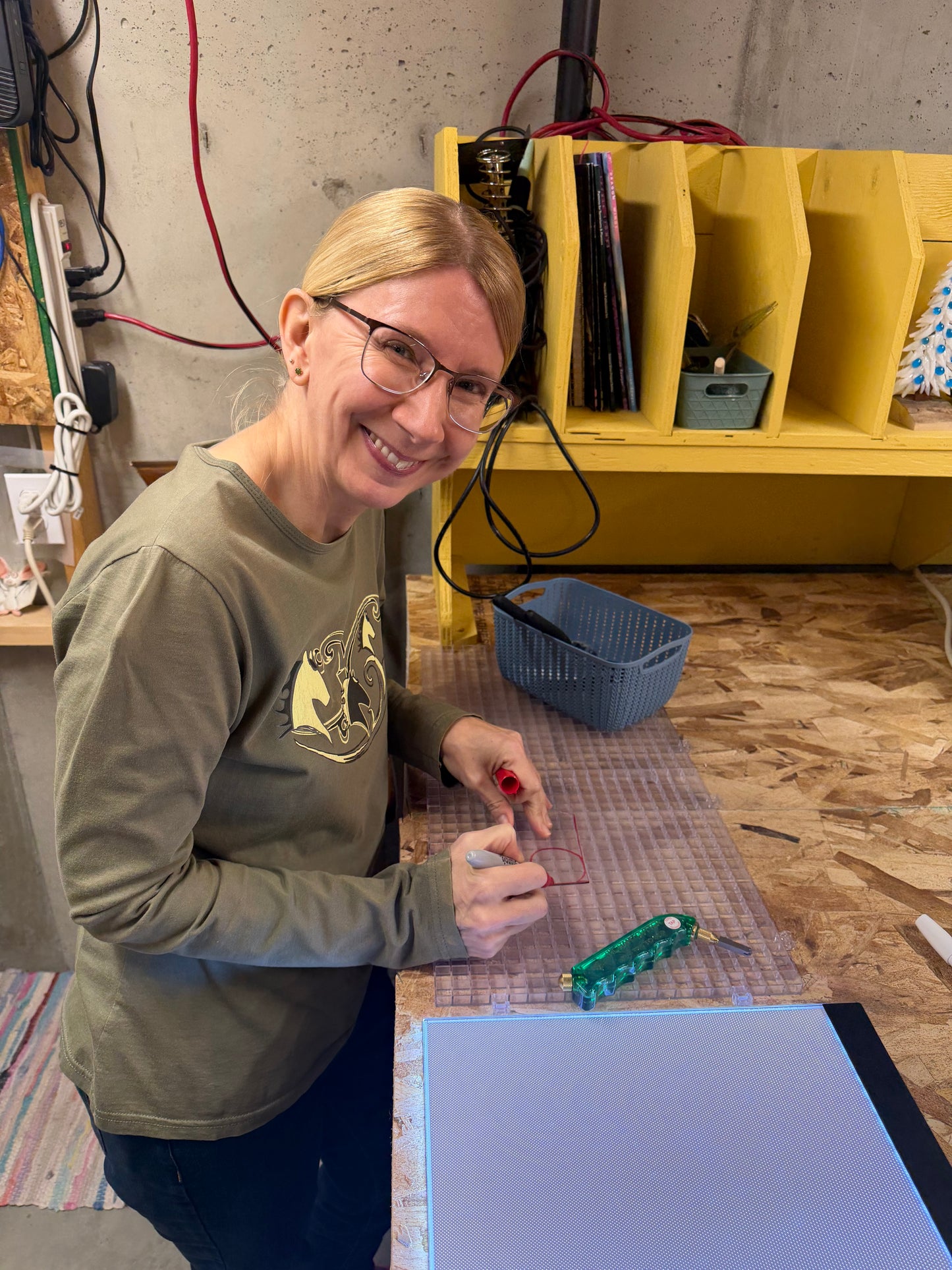 4-Week Beginner Stained Glass Workshop @ The Glassy Gardener's Home Studio